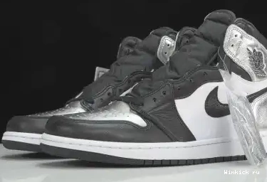 “SILVER BOX) AIR JORDAN 1 (RED WMNS TOE” HIGH OG 0617